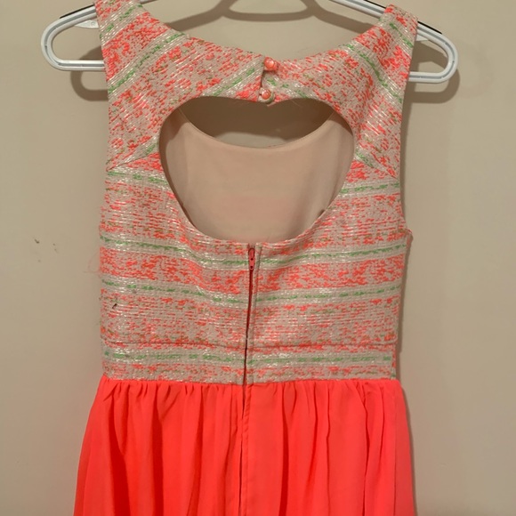 Dress - Picture 4 of 5